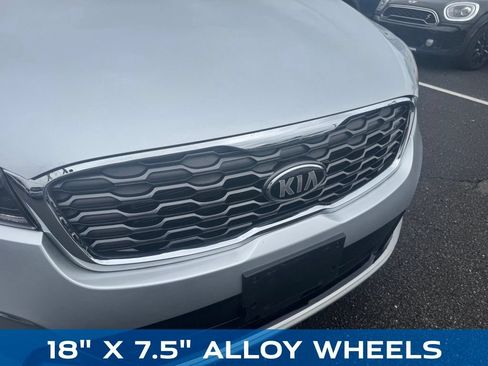 Used 2019 Kia Sorento EX AWD/4WD image 12