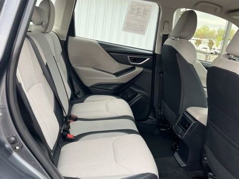 Used 2023 Subaru Forester AWD/4WD image 37