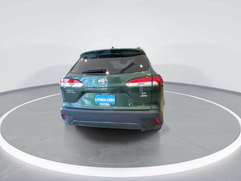 Used 2022 Toyota Corolla Cross LE w/ Moonroof Package AWD/4WD image 7