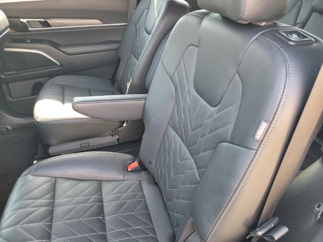 Used 2024 Kia Telluride SX X-Line AWD/4WD image 13