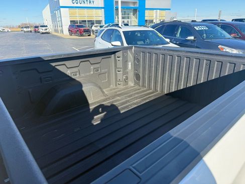 Used 2025 Chevrolet Silverado 1500 High Country w/ Technology Package image 10