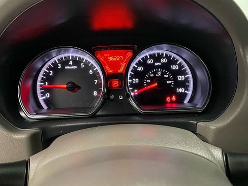 Used 2013 Nissan Versa SV image 25