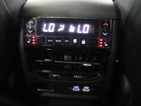 Used 2023 Jeep Grand Cherokee L Summit w/ Advanced Protech Group IV AWD/4WD image 26