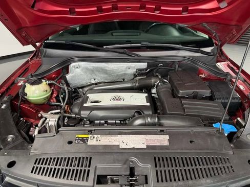 Used 2013 Volkswagen Tiguan SEL AWD/4WD image 8