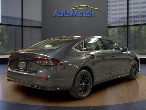 Used 2026 Honda Accord EX-L image 10