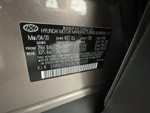 Used 2020 Hyundai Santa Fe SE FWD image 24