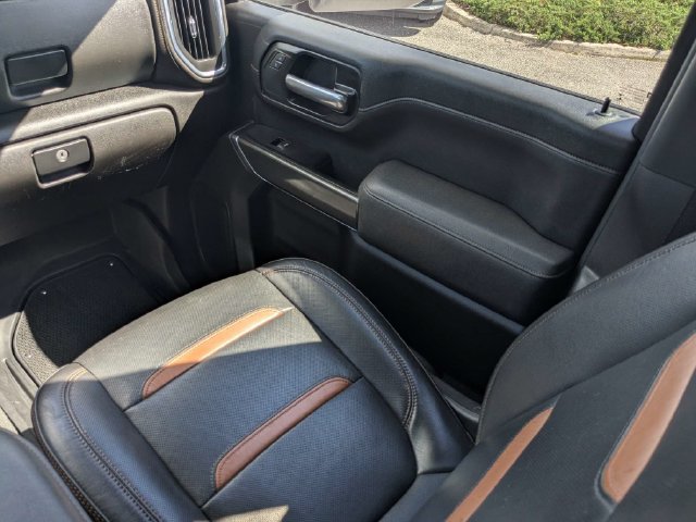 Used 2023 GMC Sierra 2500 AT4 AWD/4WD image 18