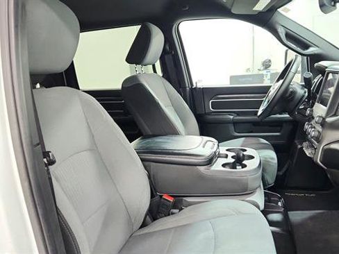 Used 2024 RAM 2500 Big Horn image 22