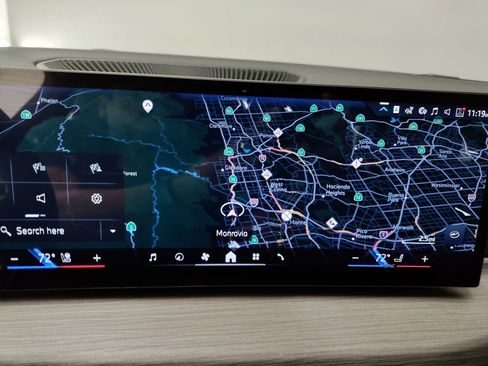 Used 2026 BMW 430i Coupe w/ M Sport Package image 20