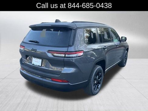 New 2025 Jeep Grand Cherokee L Altitude image 5
