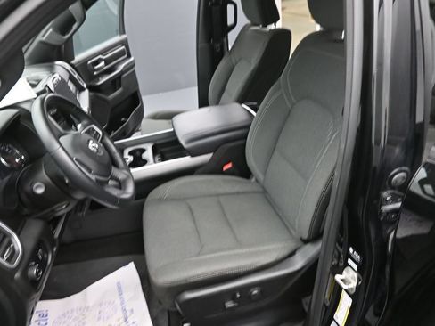 Used 2023 RAM 1500 Big Horn AWD/4WD image 19