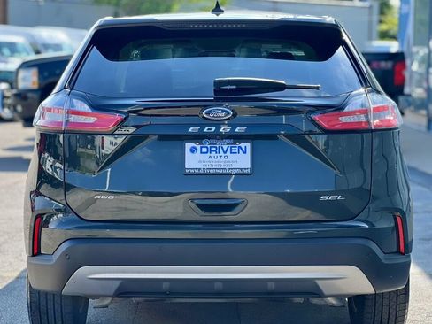 Used 2024 Ford Edge SEL w/ Convenience Package AWD/4WD image 4