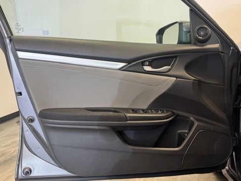 Used 2018 Honda Civic EX image 25