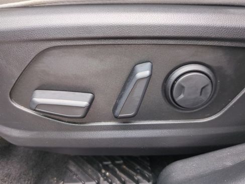 Used 2024 Hyundai Tucson Limited AWD/4WD image 19