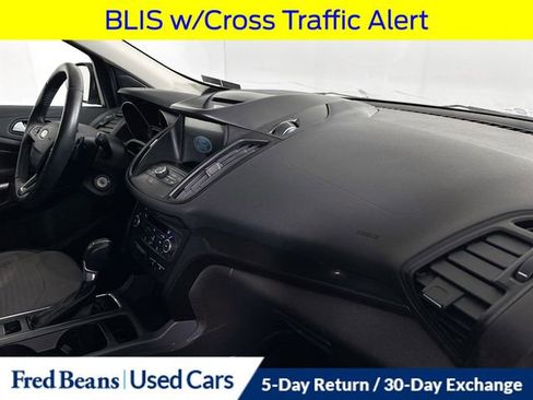 Used 2017 Ford Escape SE w/ Equipment Group 201A image 35