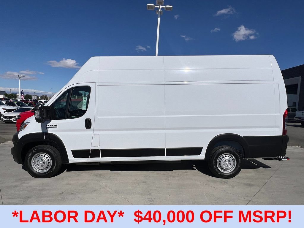 New 2024 RAM ProMaster 3500 w/ Delivery Van Package FWD image 3