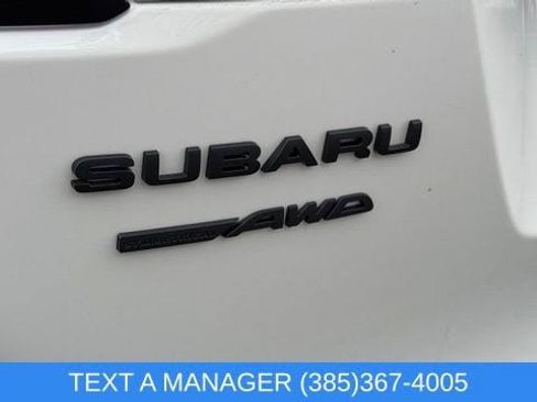 Used 2025 Subaru Outback Wilderness AWD/4WD image 11