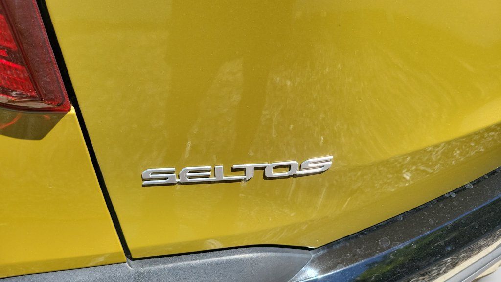 Used 2024 Kia Seltos S FWD image 11