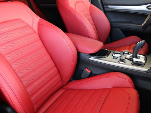 New 2025 Alfa Romeo Stelvio Sprint w/ Veloce Package image 31