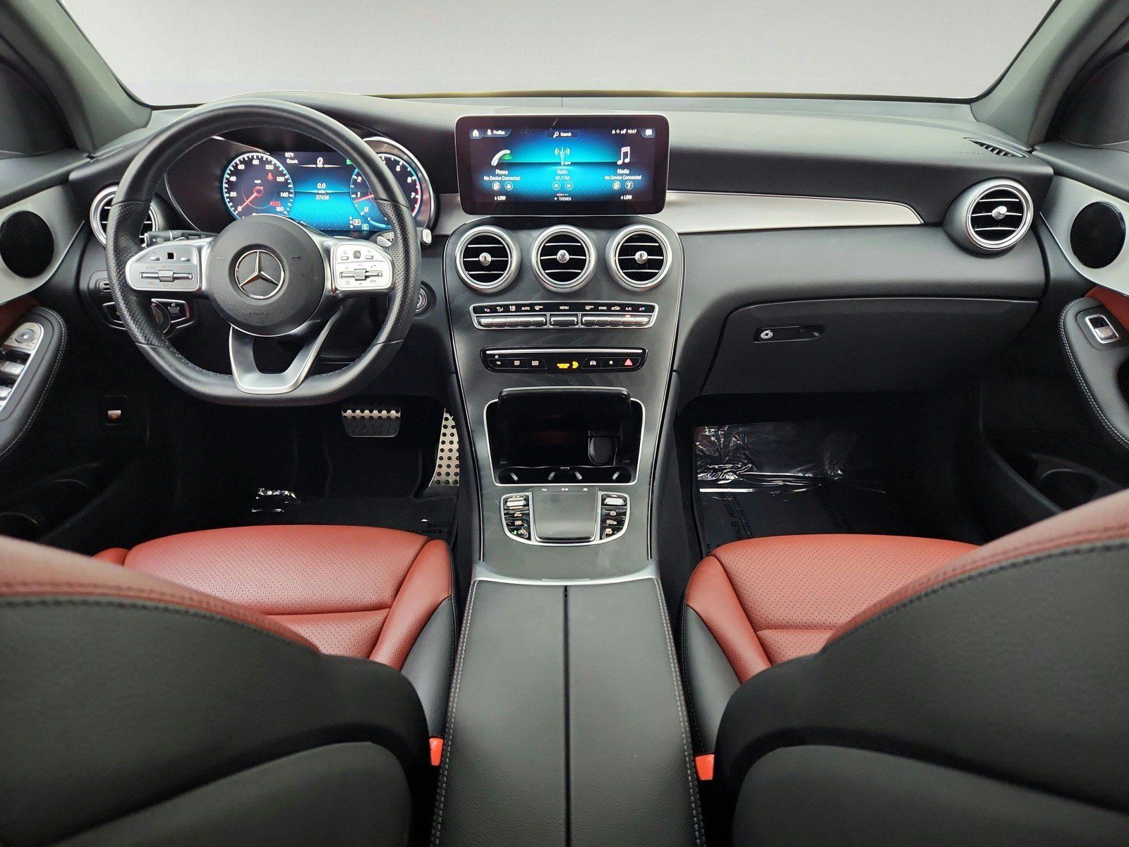 Certified 2022 Mercedes-Benz GLC 300 image 24