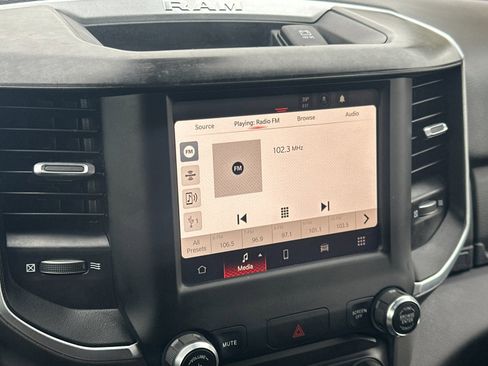 Used 2024 RAM 2500 Big Horn image 16