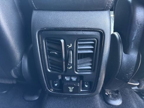 Used 2019 Dodge Durango GT image 14