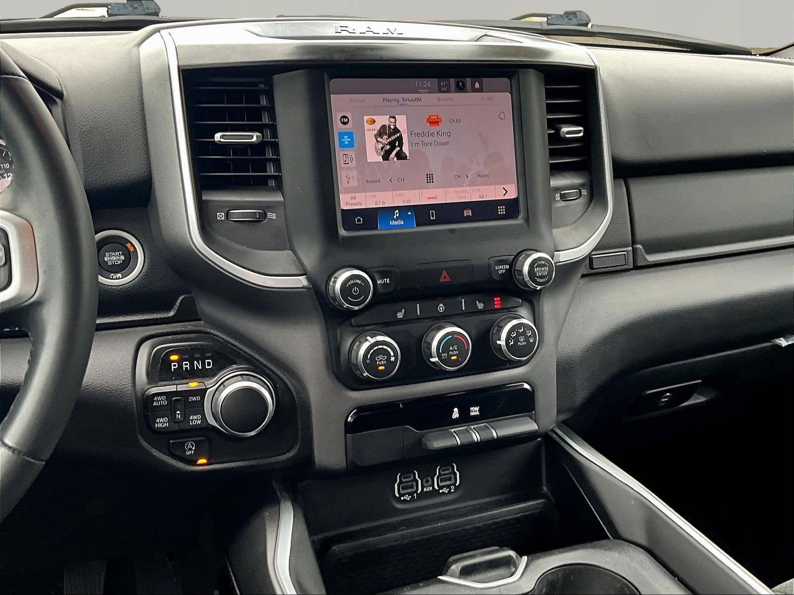 Used 2023 RAM 1500 Big Horn AWD/4WD image 10