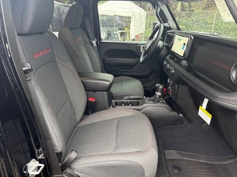 New 2026 Jeep Gladiator Rubicon image 9