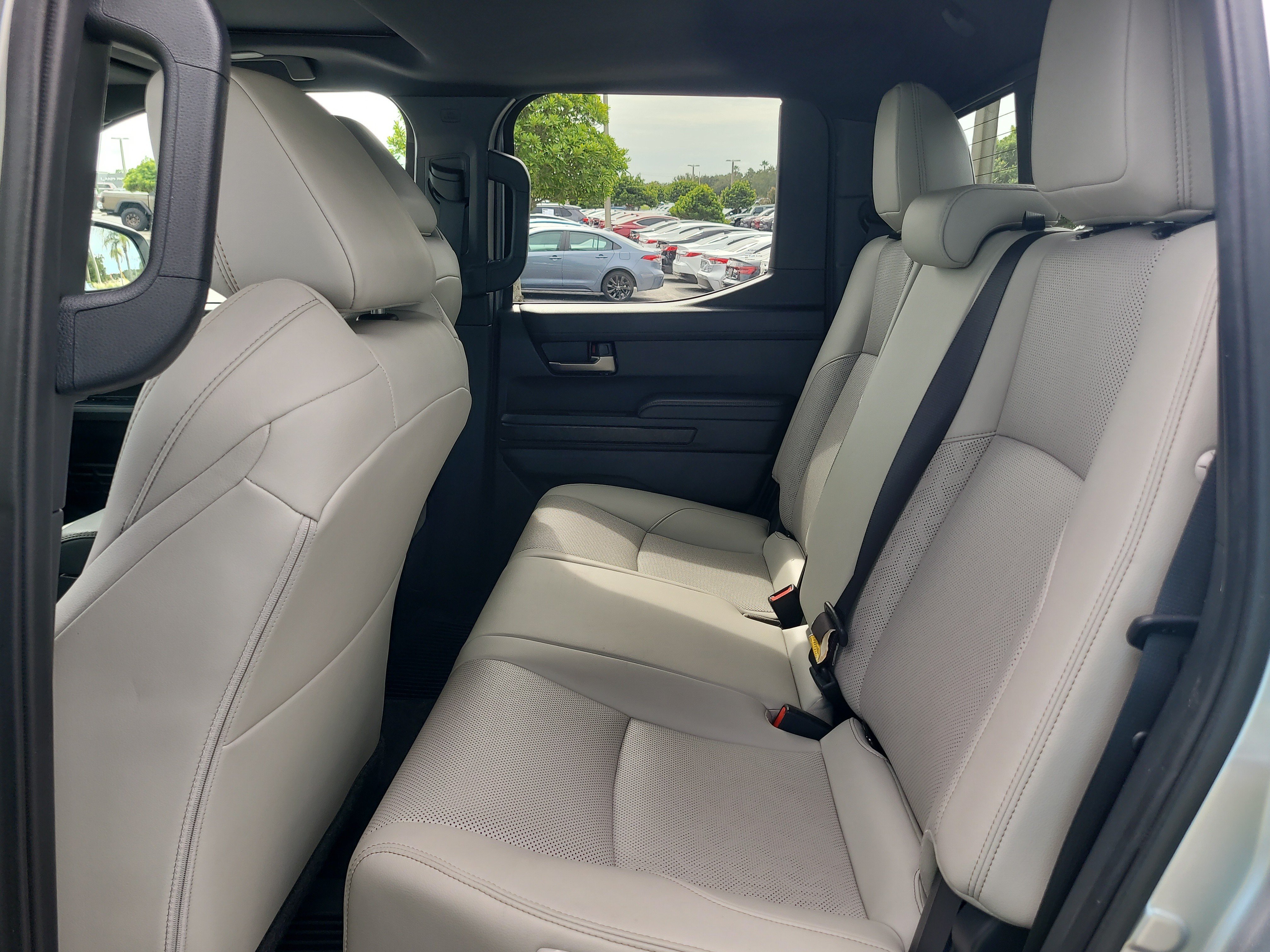 Certified 2024 Toyota Tacoma Limited w/ Limited Package (LT) AWD/4WD image 15
