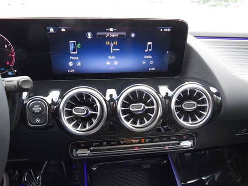 Used 2026 Mercedes-Benz GLA 250 4MATIC image 14
