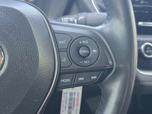 Used 2022 Toyota Corolla SE w/ Carpet Mat Package (TMS) FWD image 35