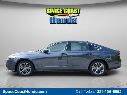 Certified 2023 Honda Accord EX image 7