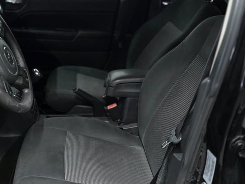 Used 2017 Jeep Patriot Sport w/ Power Value Group image 12