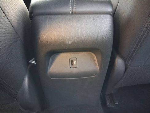 Used 2024 Nissan Sentra SV FWD image 26