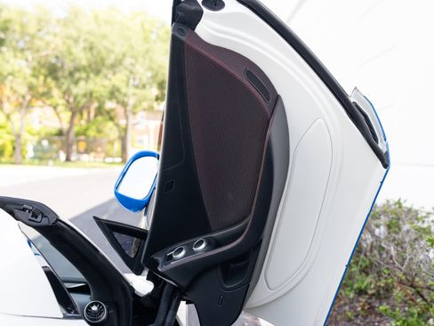 Used 2013 McLaren MP4-12C Spider RWD image 56