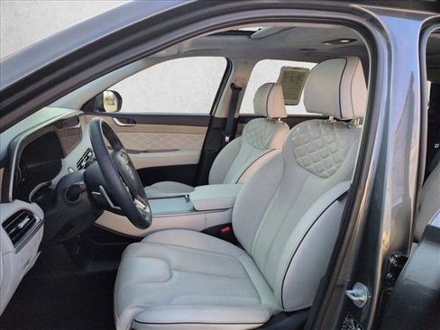 Used 2022 Hyundai Palisade Calligraphy w/ Cargo Package image 16