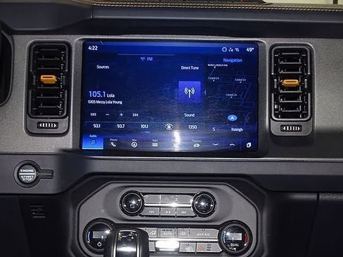 Used 2024 Ford Bronco Badlands image 30