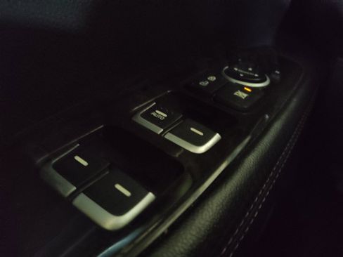 Used 2018 Kia Sorento AWD image 27