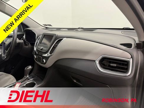 Used 2021 Chevrolet Equinox LT image 16