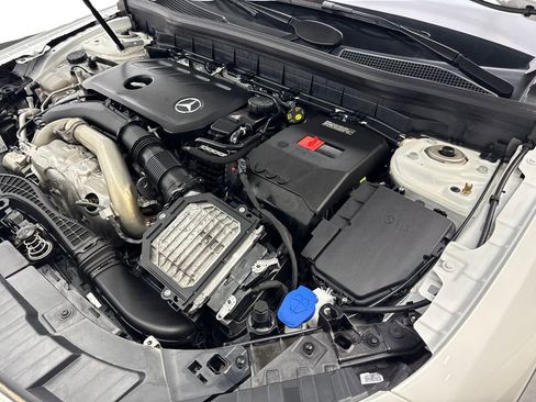 Used 2024 Mercedes-Benz GLB 250 image 67