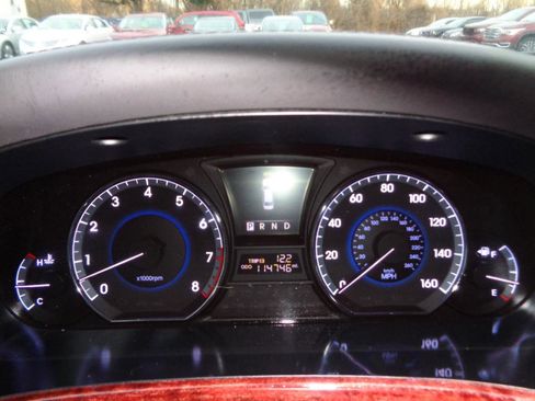 Used 2013 Hyundai Equus Ultimate image 21