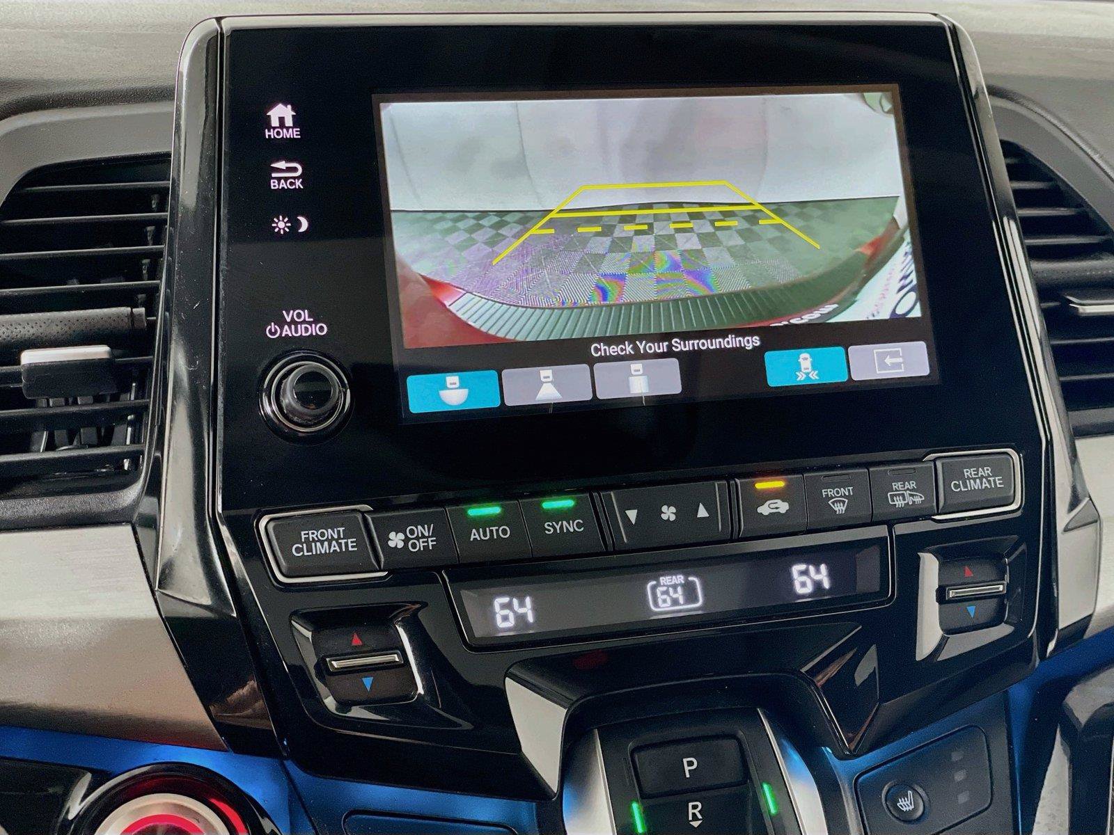 Certified 2024 Honda Odyssey Touring image 17