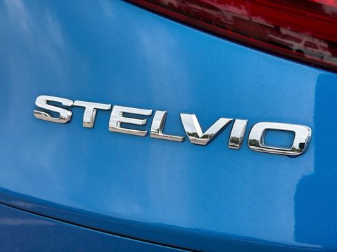 Used 2018 Alfa Romeo Stelvio Quadrifoglio w/ Driver Assist Dynamic Package image 11