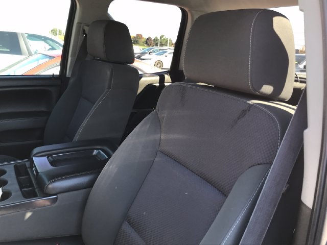 Used 2017 GMC Sierra 1500 SLE w/ Max Trailering Package AWD/4WD image 29