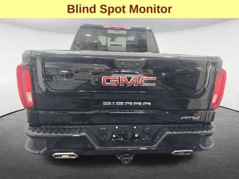 Used 2025 GMC Sierra 1500 AT4 w/ Technology Package AWD/4WD image 7