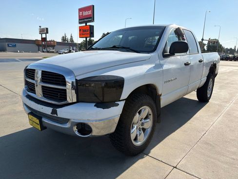 Used 2006 Dodge Ram 1500 Truck SLT w/ Trailer Tow Group AWD/4WD image 4