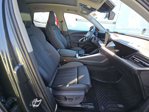 Used 2026 Audi Q5 Premium Plus AWD/4WD image 9