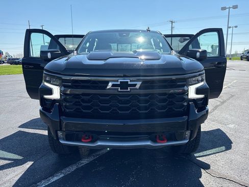 Used 2024 Chevrolet Silverado 1500 ZR2 w/ Technology Package AWD/4WD image 20