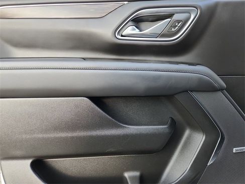 Certified 2024 Chevrolet Tahoe Z71 image 21