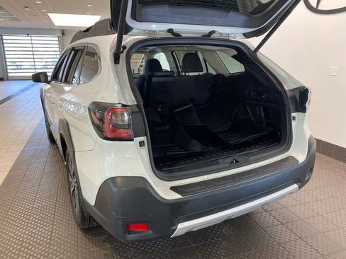 Used 2023 Subaru Outback Limited image 26